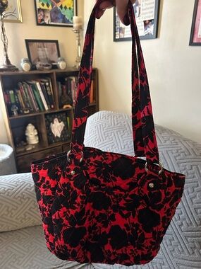Rare & Retired Vera Bradley Silhouette Floral Shoulder Handbag & Matching Wallet
